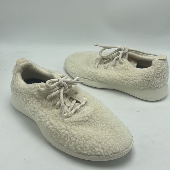 Allbirds Women's Wool Runner Fluffs size 8 white - Picture 2 of 7